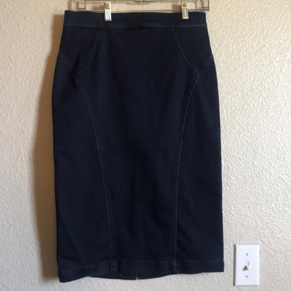 Jean Skirt - Picture 2 of 2